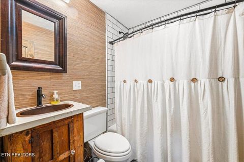 Tiny photo for 244 Lakeshore Drive, Maynardville, TN 37807 (MLS # 1340577)