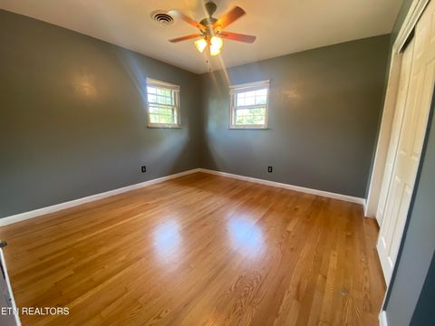 Tiny photo for 891 W Cunningham St, Alcoa, TN 37701 (MLS # 1319313)