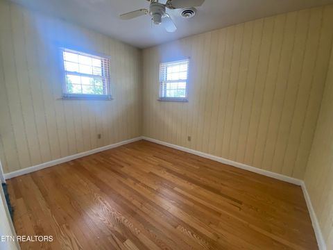 Tiny photo for 891 W Cunningham St, Alcoa, TN 37701 (MLS # 1319313)