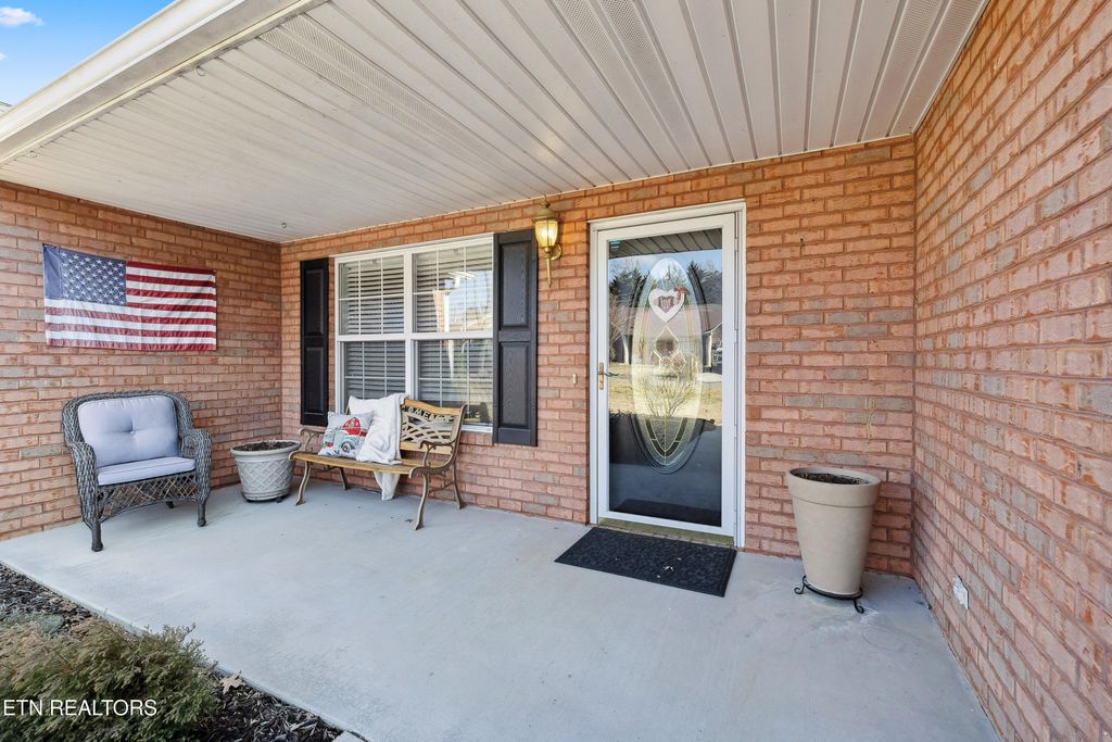 Photo of 6626 Carina Lane, Corryton, TN 37721 (MLS # 1287780)