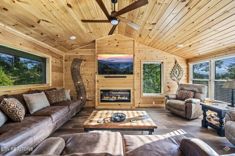 Tiny photo for 1135 Shady Grove Lane, Gatlinburg, TN 37738 (MLS # 1334304)