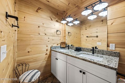 Tiny photo for 1135 Shady Grove Lane, Gatlinburg, TN 37738 (MLS # 1334304)