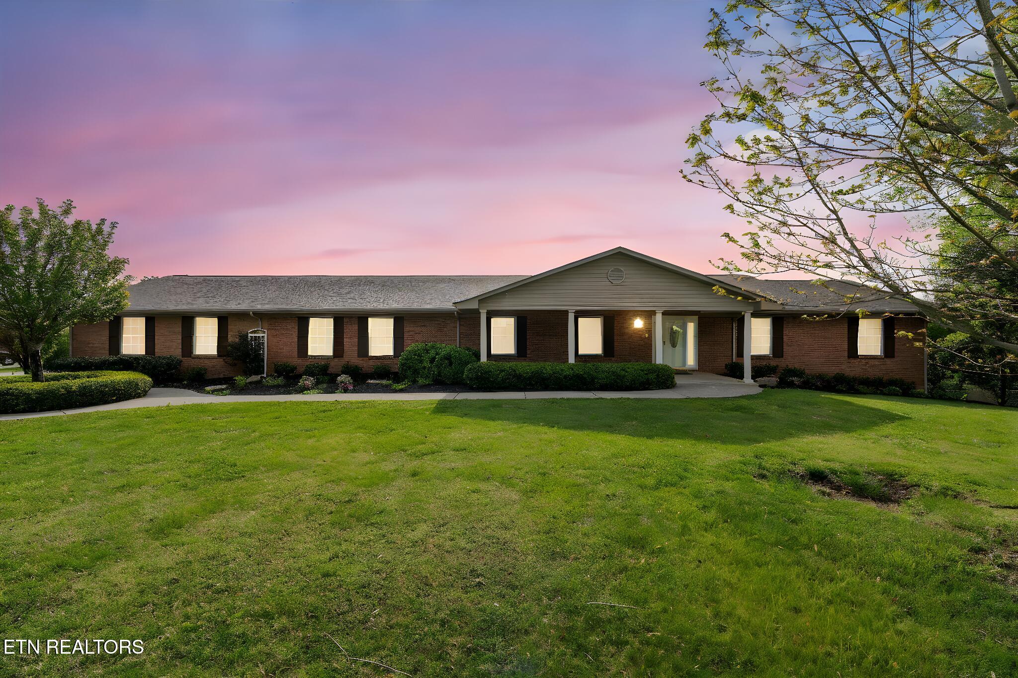 1245 S Heritage Drive