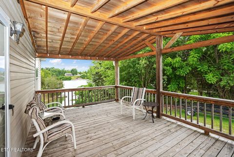 Tiny photo for 1366 Paradise Lane, Dandridge, TN 37725 (MLS # 1326598)