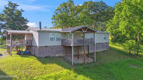 Tiny photo for 1366 Paradise Lane, Dandridge, TN 37725 (MLS # 1326598)