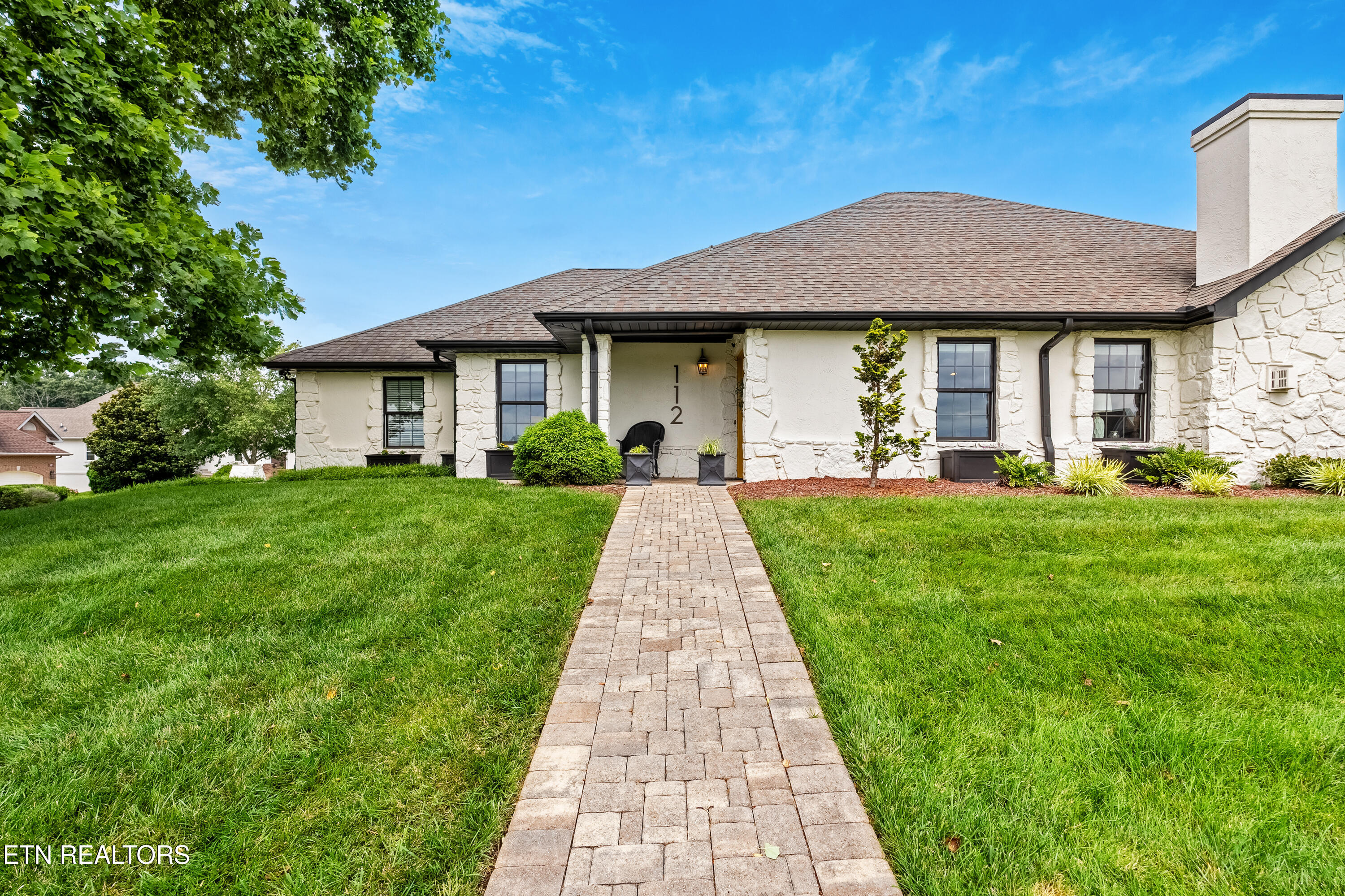 112 Heron Court