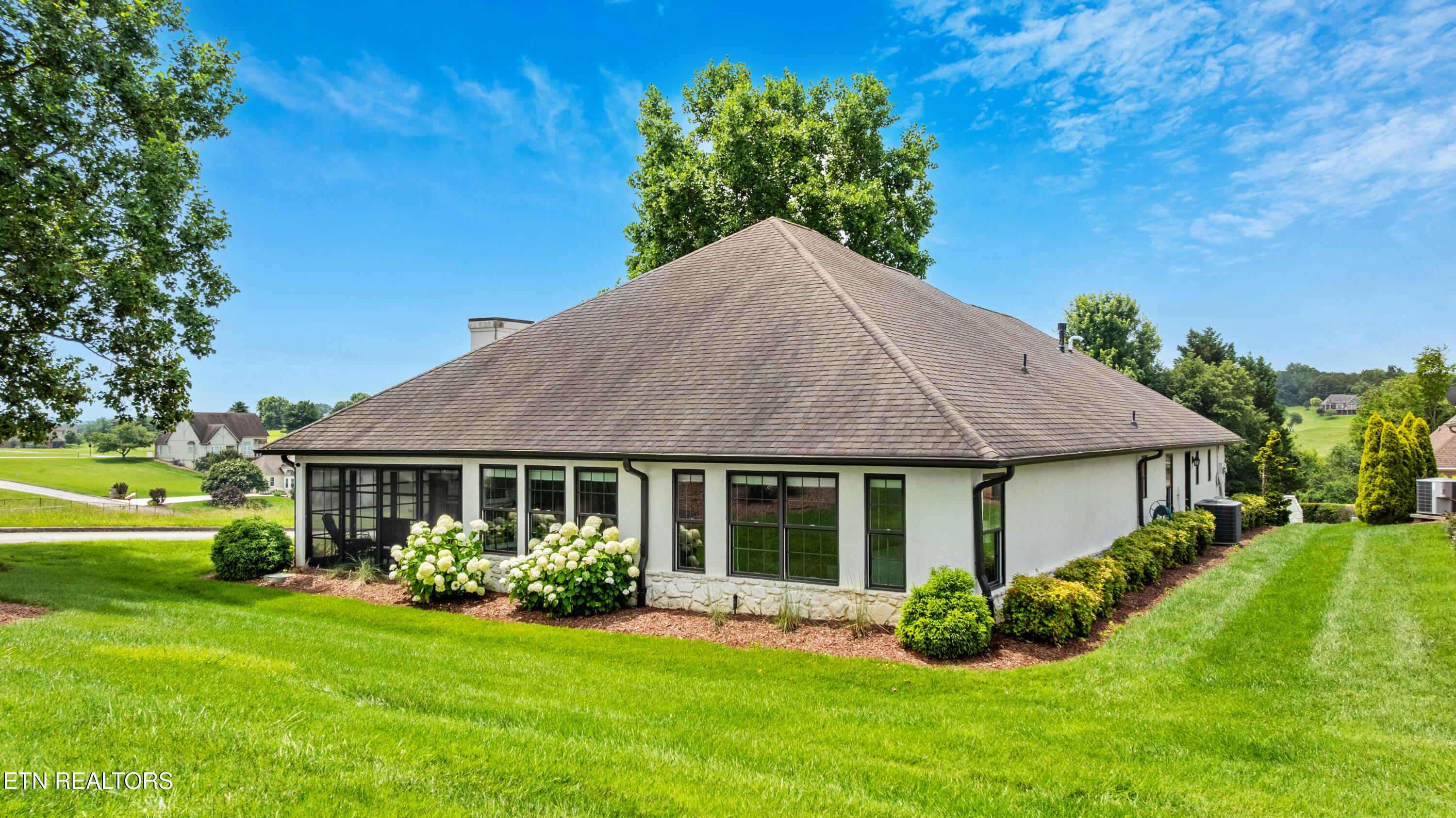 112 Heron Court