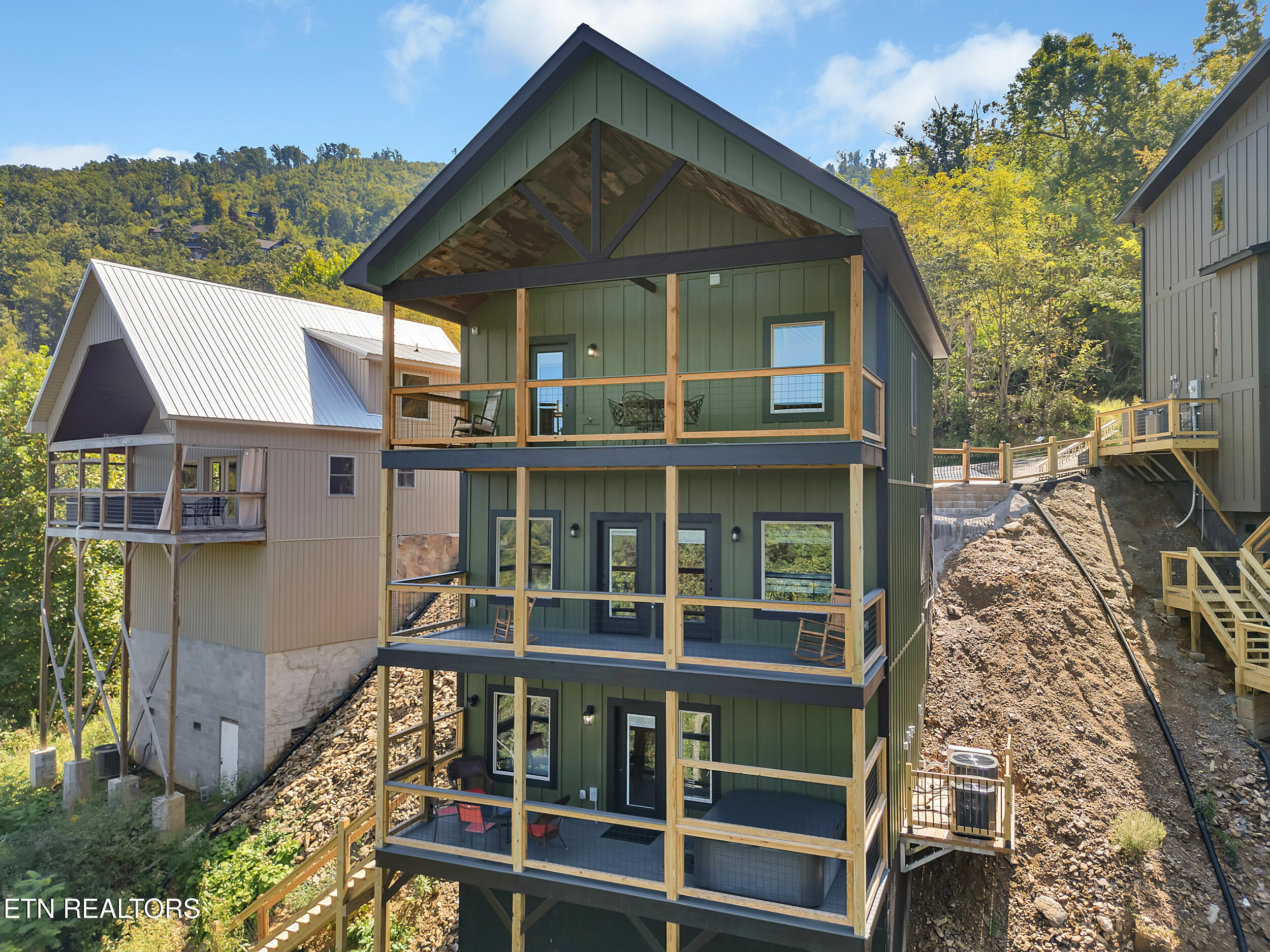 221 Chimney Tops Way