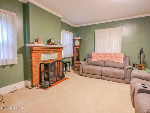 Tiny photo for 10 Pine Street St, Athens, TN 37303 (MLS # 1324179)