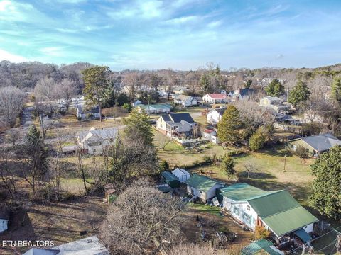 Tiny photo for 10 Pine Street St, Athens, TN 37303 (MLS # 1324179)