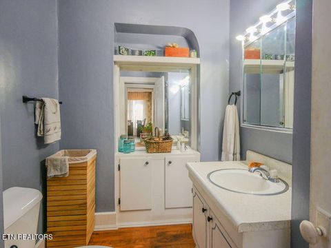 Tiny photo for 10 Pine Street St, Athens, TN 37303 (MLS # 1324179)