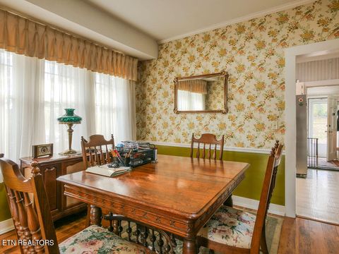 Tiny photo for 10 Pine Street St, Athens, TN 37303 (MLS # 1324179)