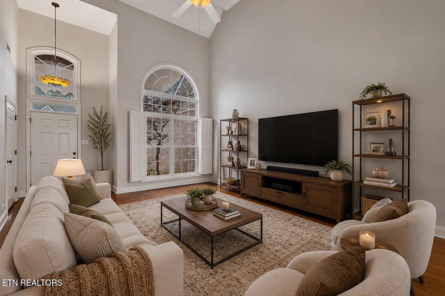 1139 Creekside Village Way