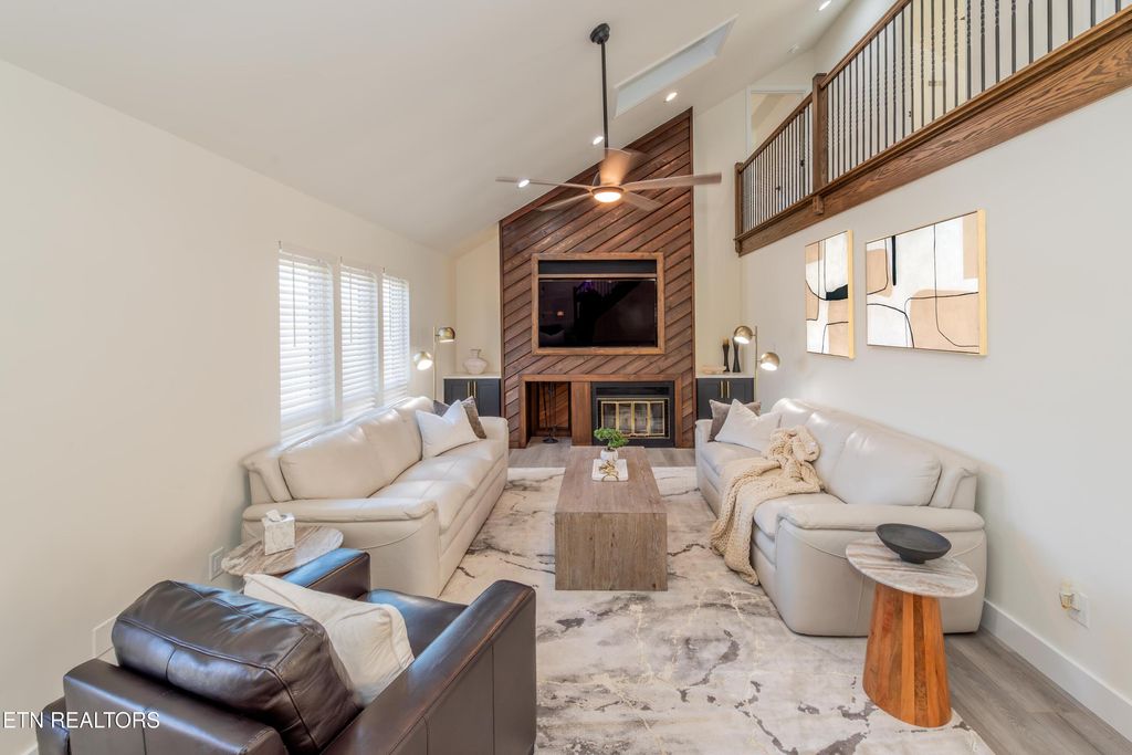 Photo of 5114 McKamey Rd, Knoxville, TN 37921 (MLS # 1325645)