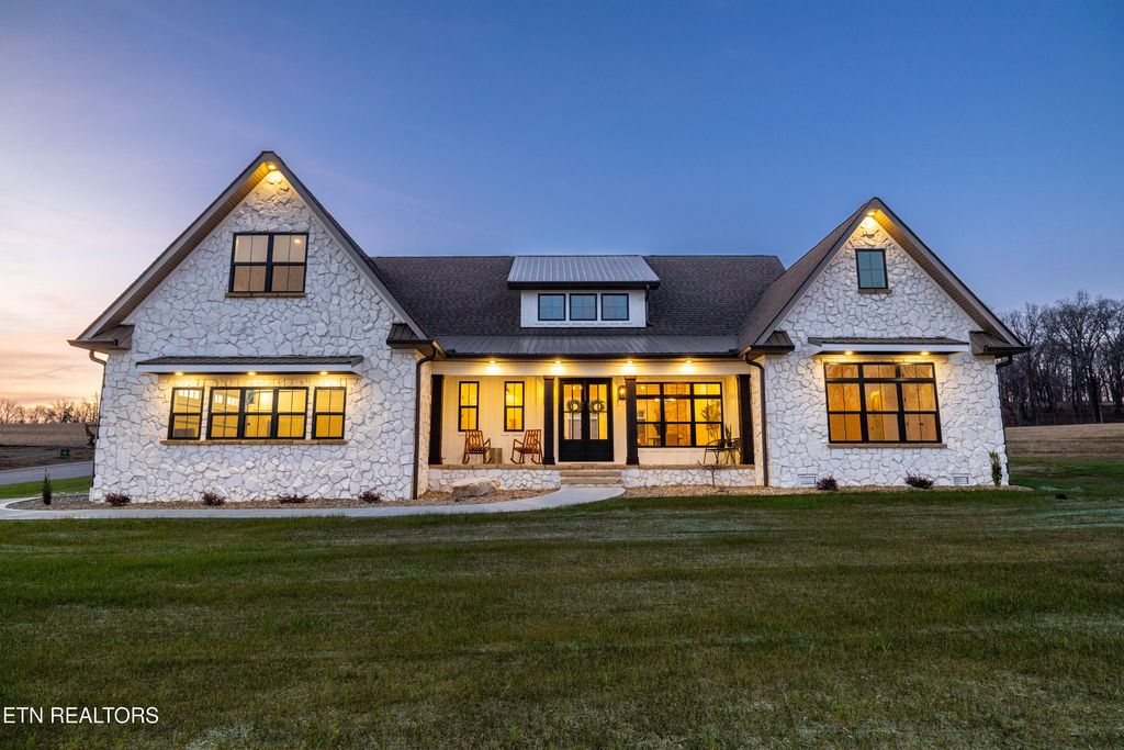 Photo of 1012 Herbert Drive, Greenback, TN 37742 (MLS # 1265886)