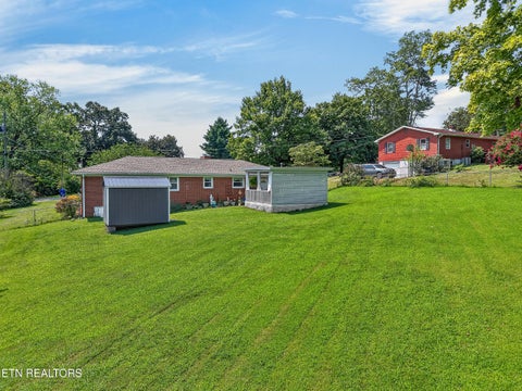 Tiny photo for 509 Scenic Drive, Clinton, TN 37716 (MLS # 1351939)