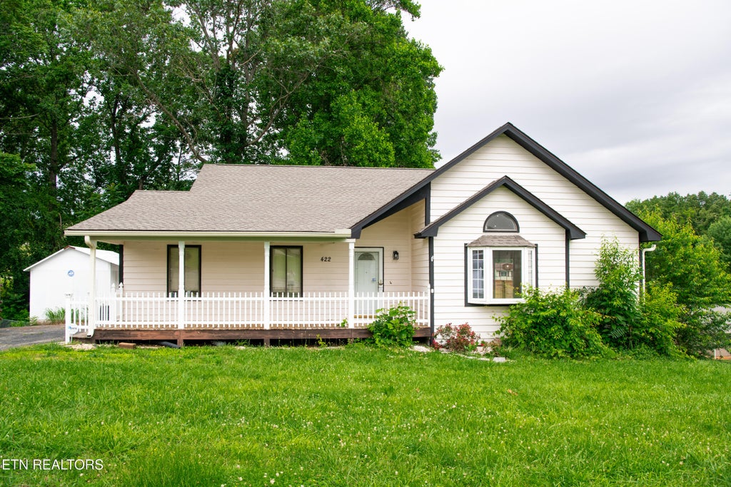 Photo of 422 Willow Tree Lane, Morristown, TN 37814 (MLS # 1304424)