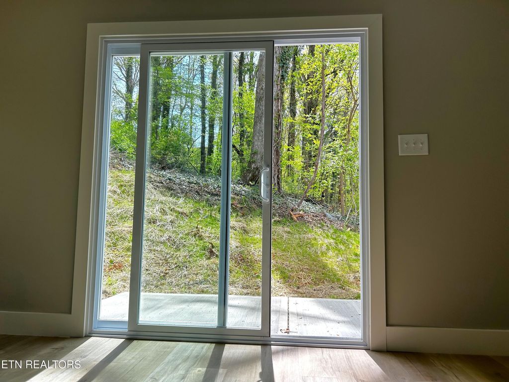 Photo of 211 Mavis Lane, Maryville, TN 37804 (MLS # 1332670)