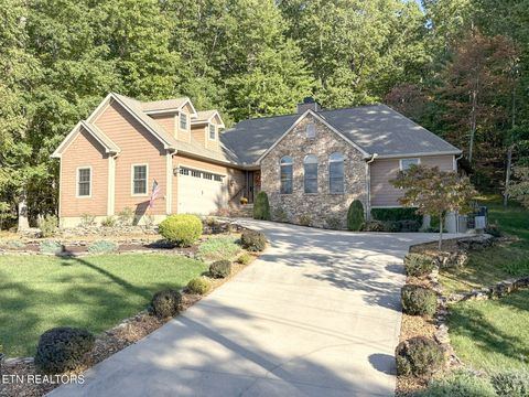 Photo of 36 Chelteham Lane, Crossville, TN 38558 (MLS # 1317487)
