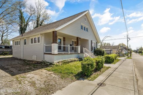 Tiny photo for 612 N Chestnut St, Knoxville, TN 37914 (MLS # 1334173)