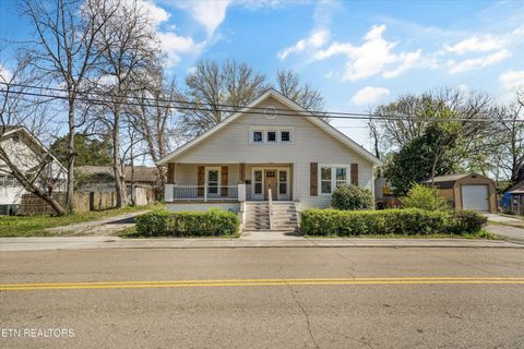 Tiny photo for 612 N Chestnut St, Knoxville, TN 37914 (MLS # 1334173)