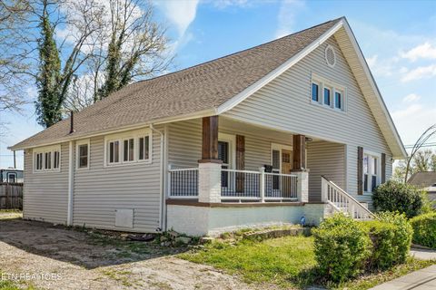 Tiny photo for 612 N Chestnut St, Knoxville, TN 37914 (MLS # 1334173)