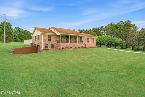 Photo of 394 Pattie Gap Rd, Philadelphia, TN 37846 (MLS # 1349123)