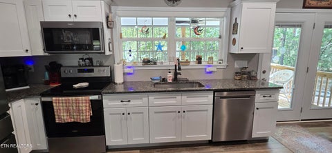 Tiny photo for 1222 Press Beaty Rd, Jamestown, TN 38556 (MLS # 1355492)