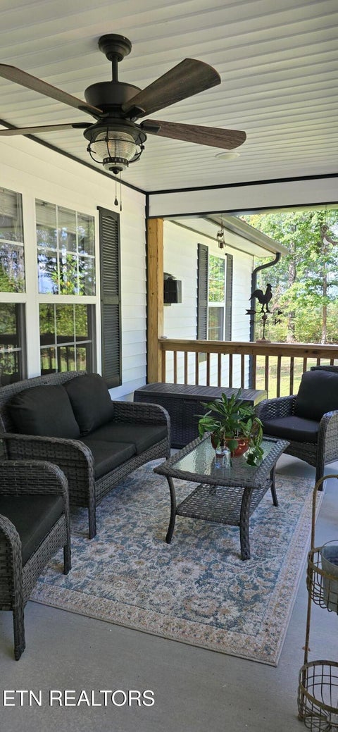 Tiny photo for 1222 Press Beaty Rd, Jamestown, TN 38556 (MLS # 1355492)