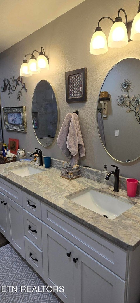 Tiny photo for 1222 Press Beaty Rd, Jamestown, TN 38556 (MLS # 1355492)