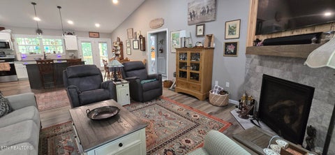 Tiny photo for 1222 Press Beaty Rd, Jamestown, TN 38556 (MLS # 1355492)