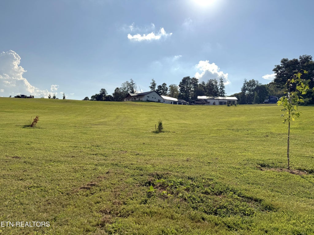 Photo of 3 Hill Valley Rd, Friendsville, TN 37737 (MLS # 1353714)