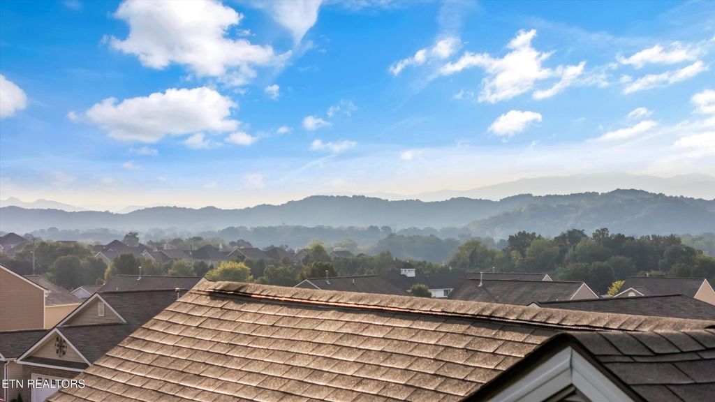 Photo of 2634 Hawthorne Drive, Sevierville, TN 37876 (MLS # 1315223)