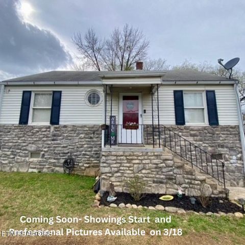 Photo of 4303 Bruhin Rd, Knoxville, TN 37912 (MLS # 1332499)