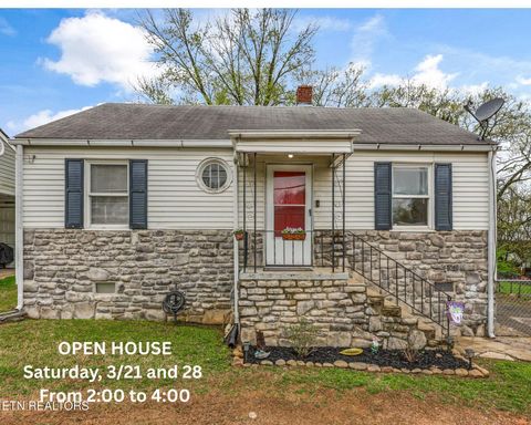 Photo of 4303 Bruhin Rd, Knoxville, TN 37912 (MLS # 1332499)