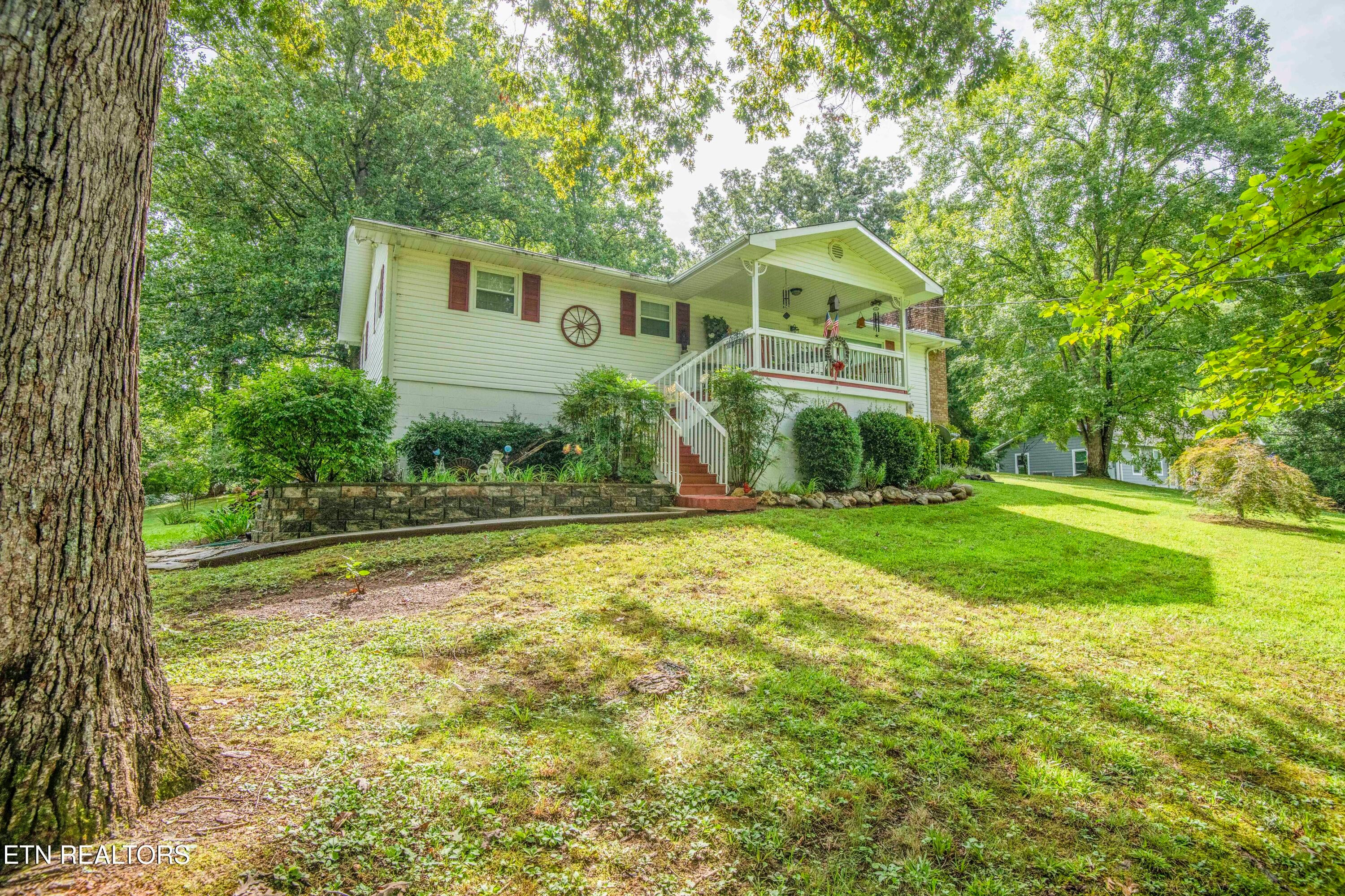 248 Mountain Ave