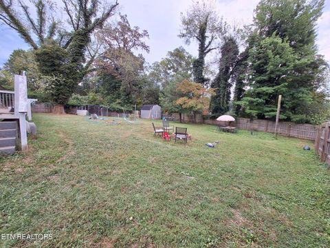 Tiny photo for 3500 NE Kenilworth Lane, Knoxville, TN 37914 (MLS # 1310362)