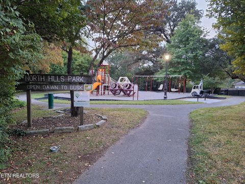 Tiny photo for 3500 NE Kenilworth Lane, Knoxville, TN 37914 (MLS # 1310362)