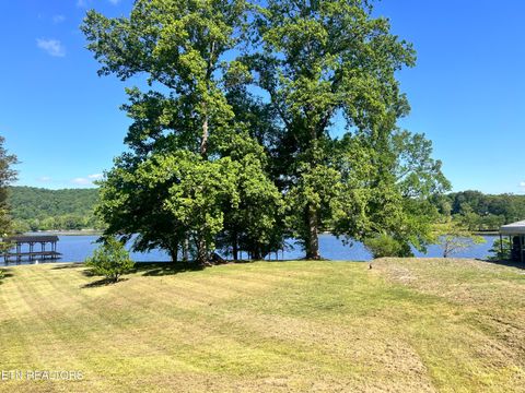 Tiny photo for 368 Emory River Rd, Harriman, TN 37748 (MLS # 1339760)