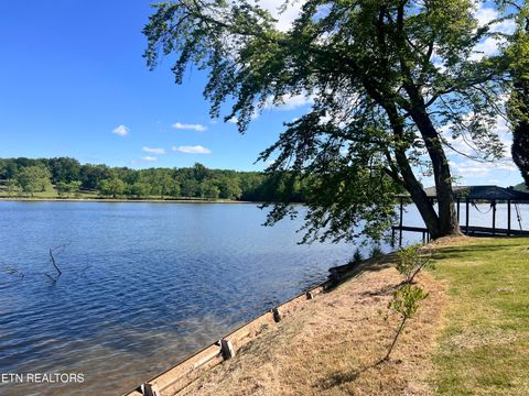 Tiny photo for 368 Emory River Rd, Harriman, TN 37748 (MLS # 1339760)
