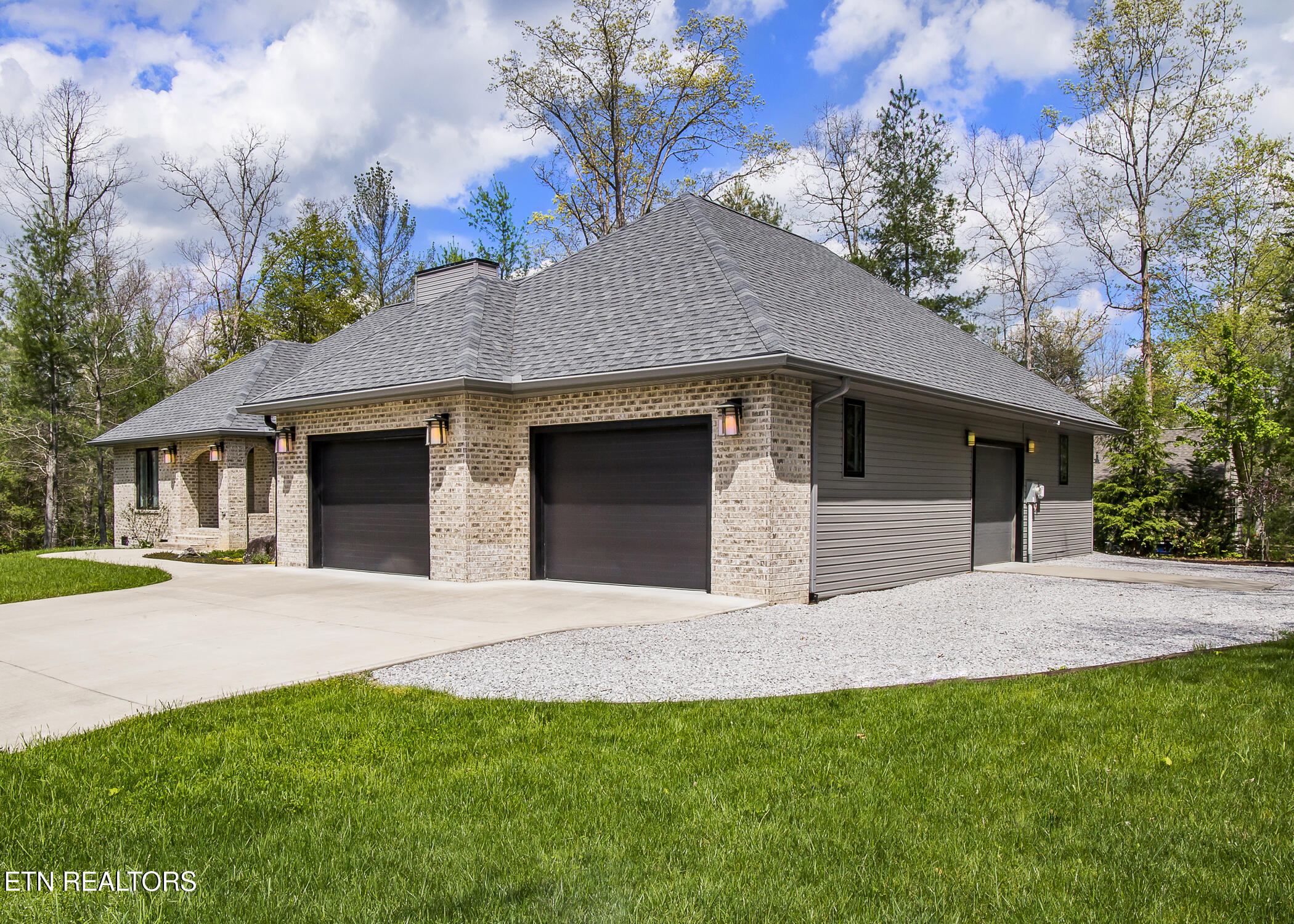 194 Forest View Drive