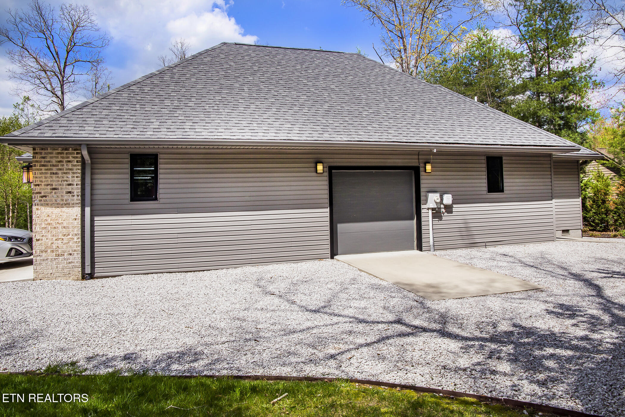 194 Forest View Drive