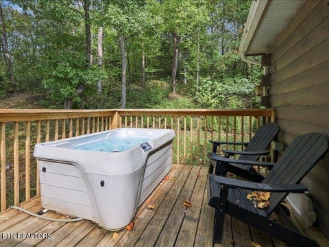 Tiny photo for 527 Golf Rd, Pigeon Forge, TN 37863 (MLS # 1359449)
