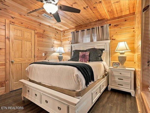 Tiny photo for 527 Golf Rd, Pigeon Forge, TN 37863 (MLS # 1359449)