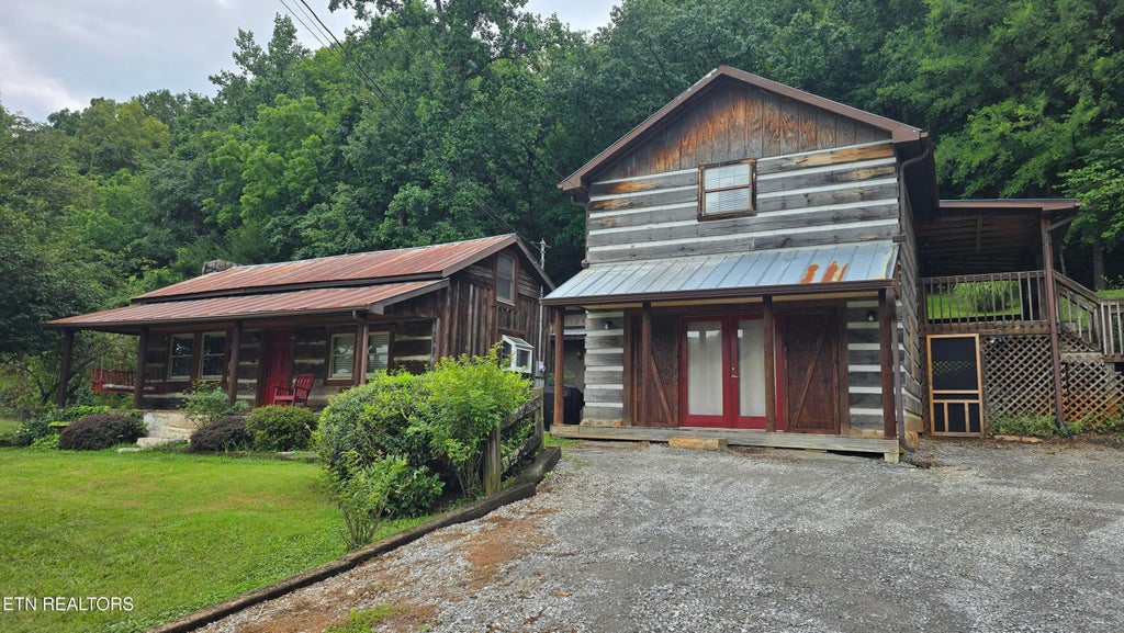 Photo of 5494 Lone Mountain Rd, New Tazewell, TN 37825 (MLS # 1349399)