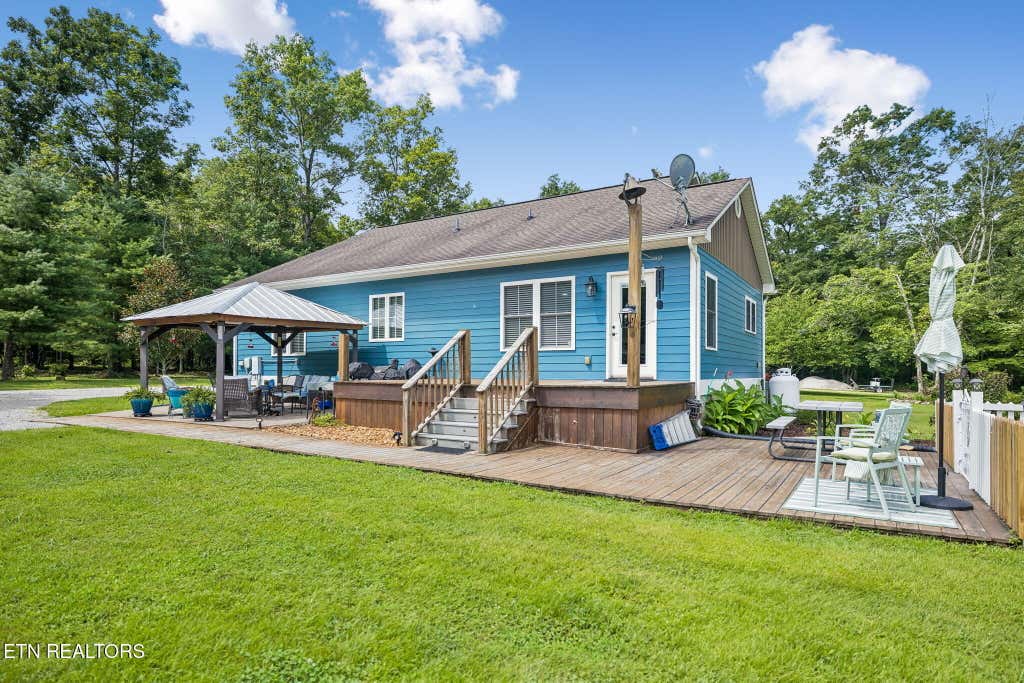 Photo of 1551 Peters Ford Rd, Jamestown, TN 38556 (MLS # 1351361)