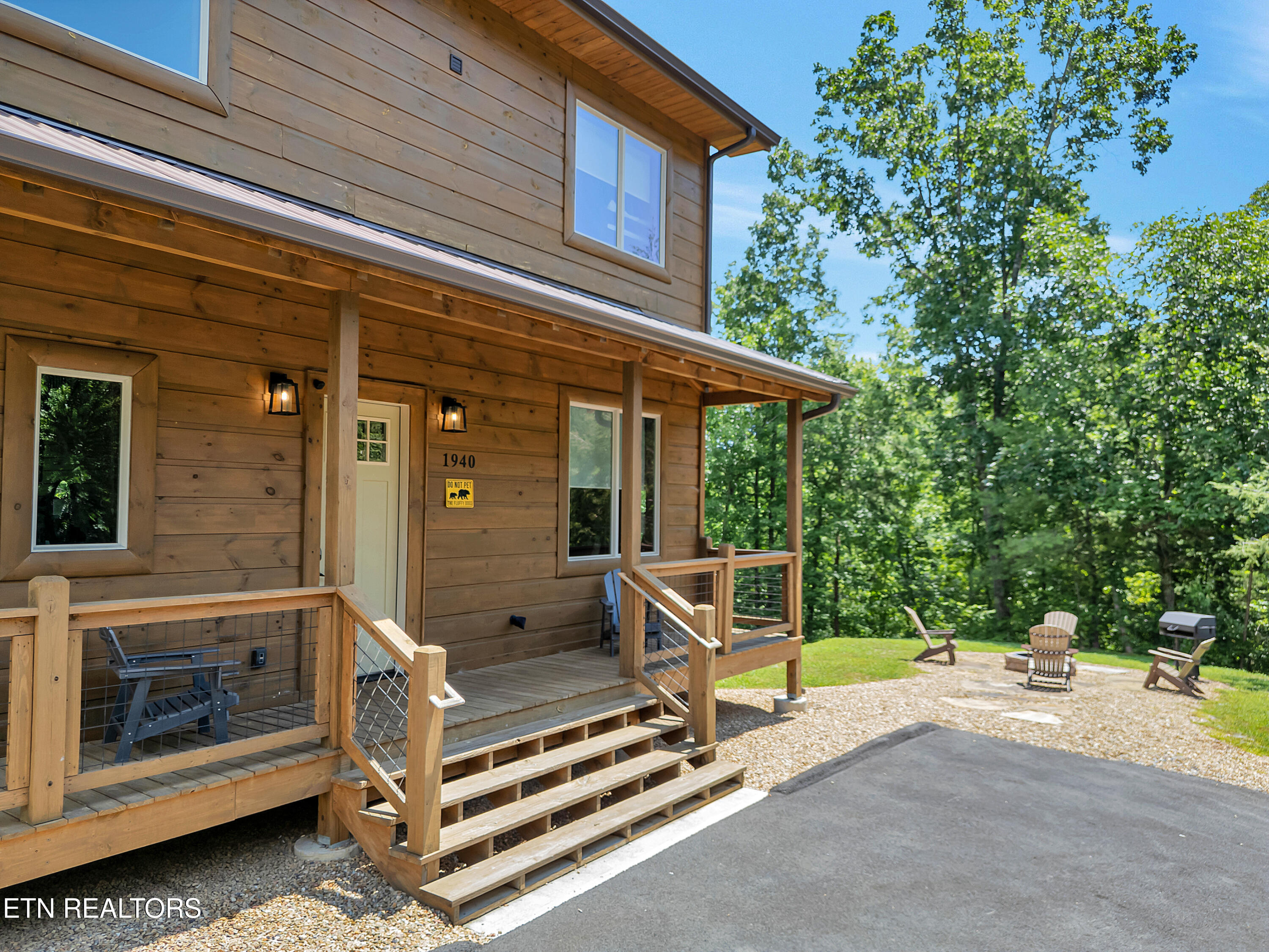 1940 Smoky Cove Rd