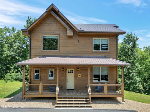 1940 Smoky Cove Rd Sevierville TN 37876