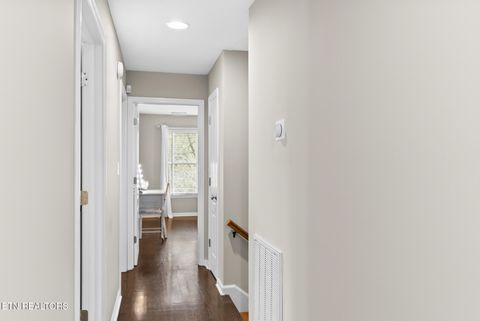 Tiny photo for 4100 Bajo Lane, Powell, TN 37849 (MLS # 1336940)