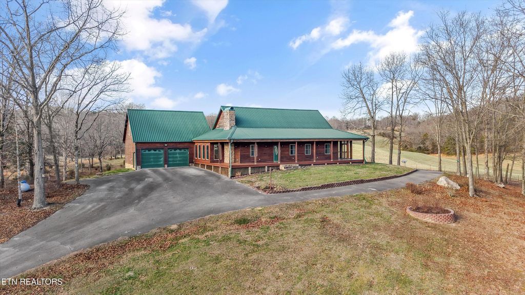 Photo of 225 County Road 296, Sweetwater, TN 37874 (MLS # 1327198)